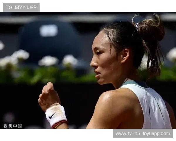 对手庆祝还是戒备？郑钦文退赛为谁打开晋级之门