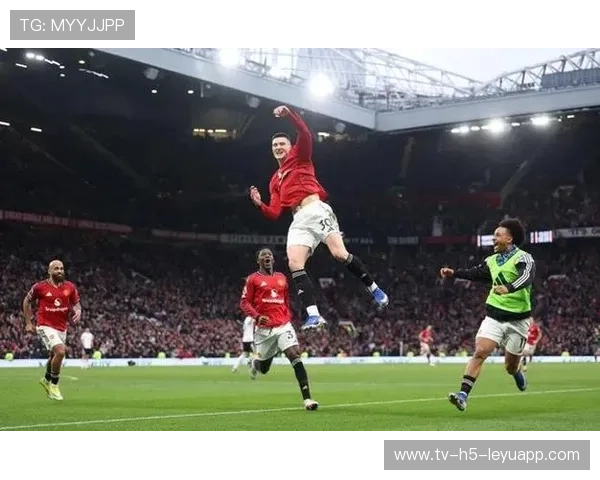 曼联稳步前行,卡里克带领红魔冲击新高